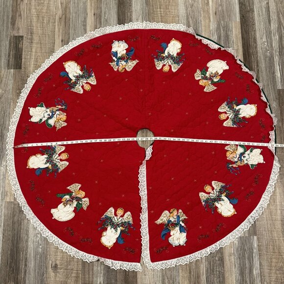 Handmade Quilted Christmas Tree Skirt Red With Lace Trim Angel Design 56" Round - Picture 6 of 8